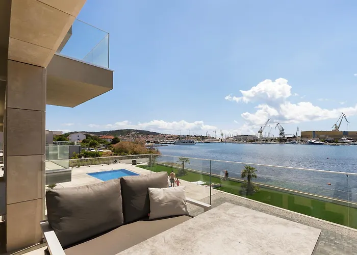 Royal Dutch At Sea Trogir