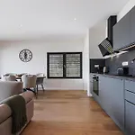 Apartment Royal Dutch At Sea *