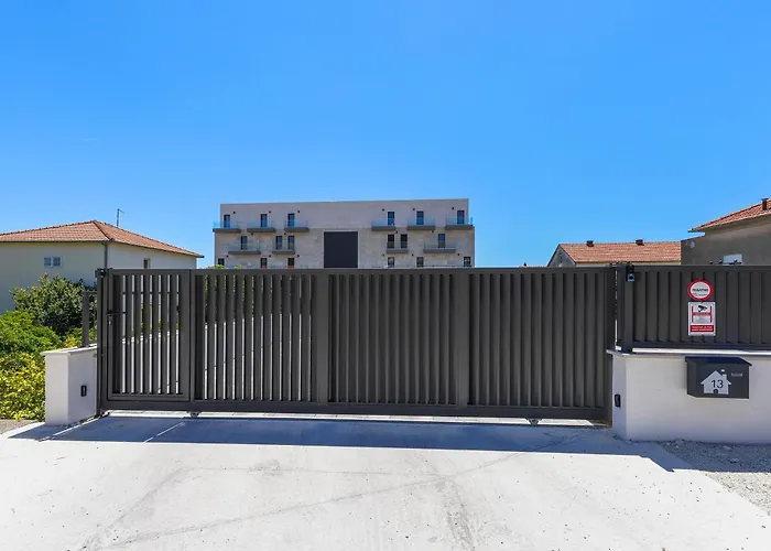 Royal Dutch At Sea Trogir