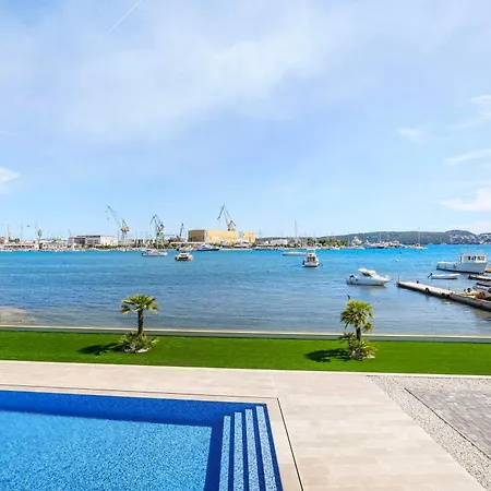 Apartament Royal Dutch At Sea